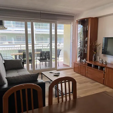 Adriatico Hospitalet Салоу