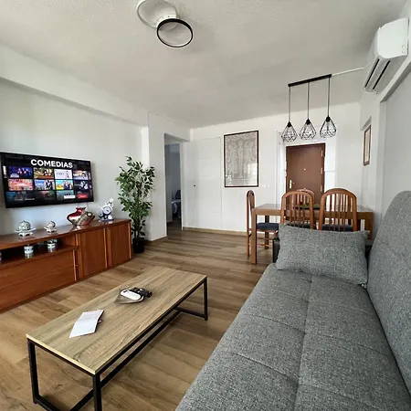 Adriatico Hospitalet Салоу